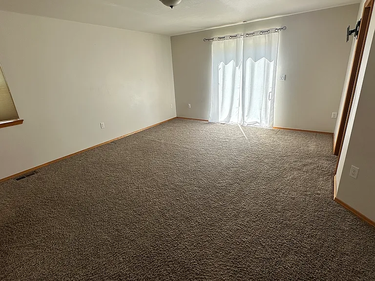 6802 Easy St — Photo 6