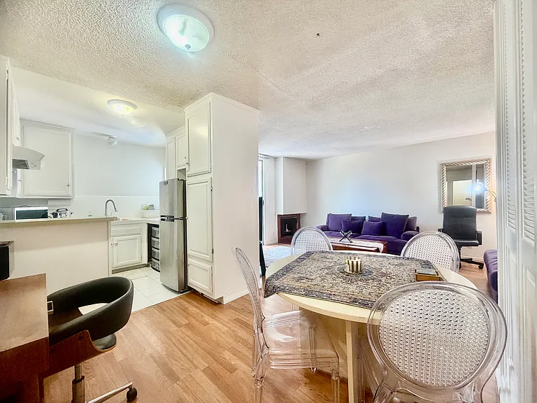 3724 Kelton Ave #3 — Photo 20