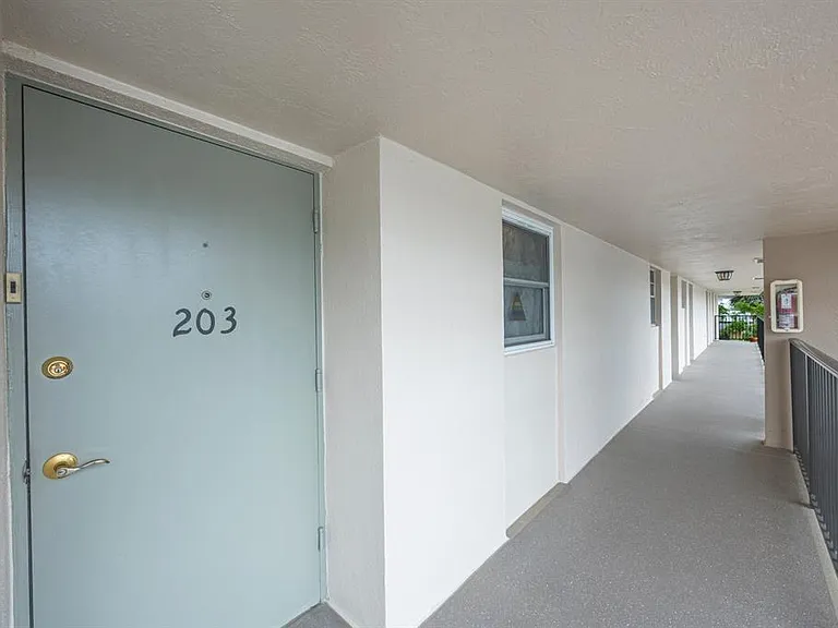 9945 47th Ave N #203 — Photo 3