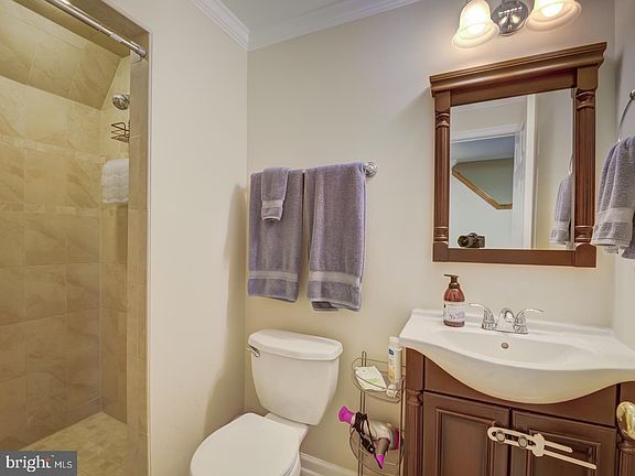 5th image of 1740 Grover Glen Ct #144