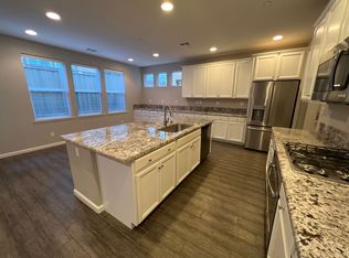 4217 Vittorio Dr, Roseville, CA 95661