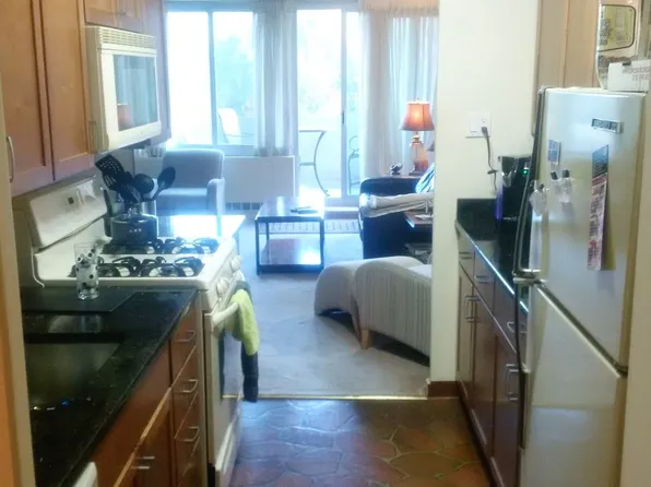 604-36 S Washington Sq #810, Philadelphia, PA 19106