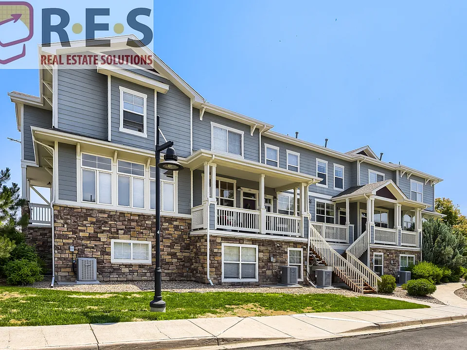 9404 Ashbury Cir #103