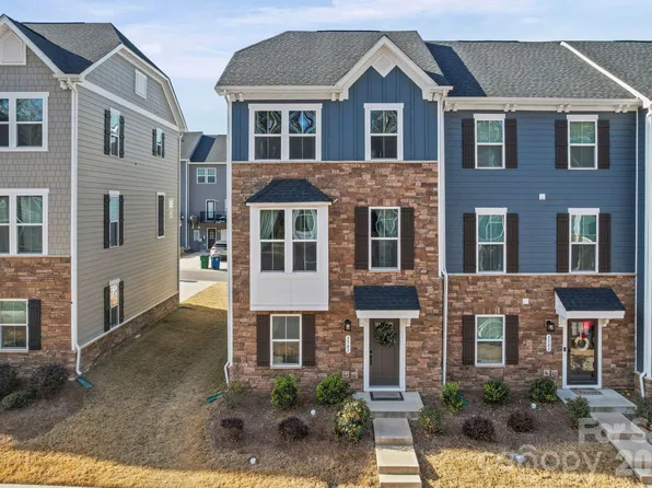 3501 Timber Mill Dr, Matthews, NC 28104