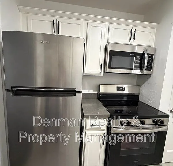 4306 N 12th St #6 — Photo 7