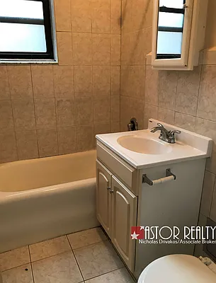 Rented by Astor Realty | media 23