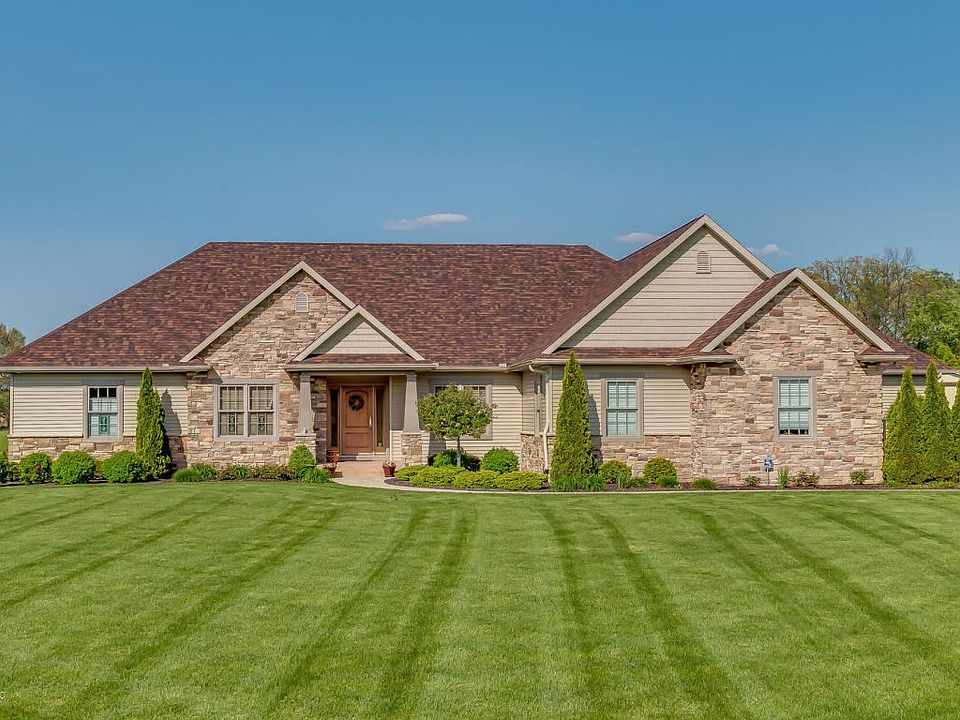 70575 Southfork Dr Edwardsburg-large-003