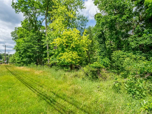 0 Baptist Rd, Pittsburgh, PA 15236