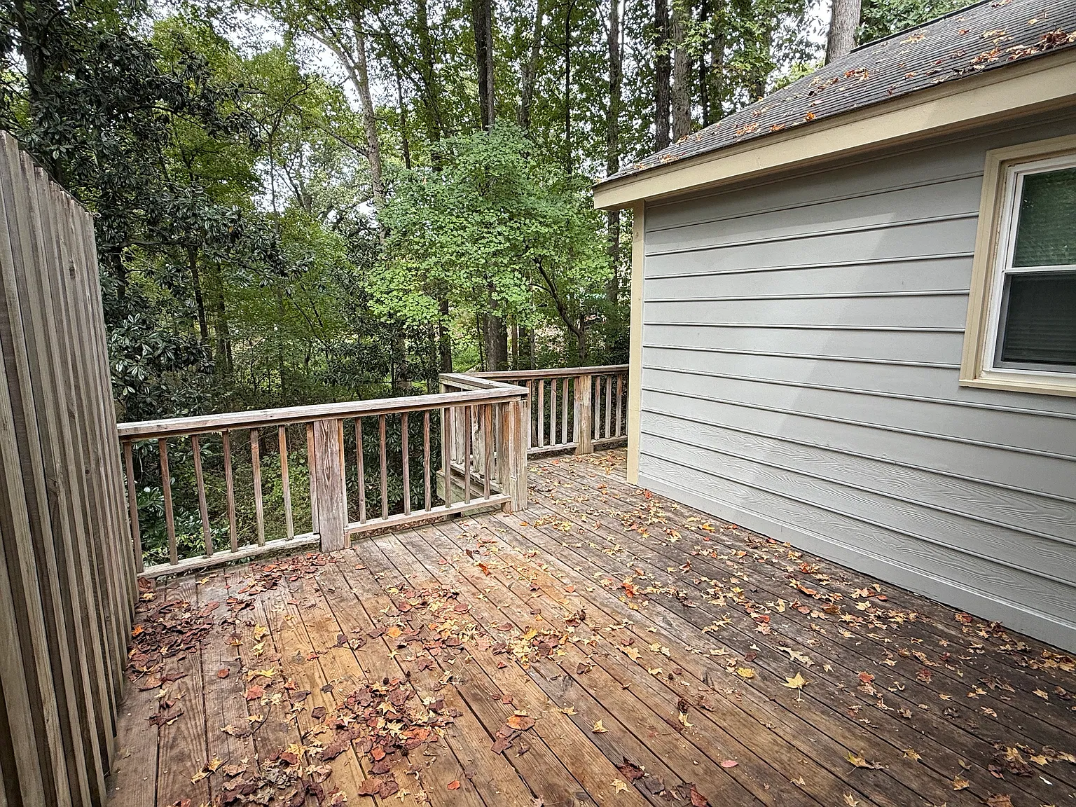3 bed, 1250 sqft, $1,650 — Photo 4