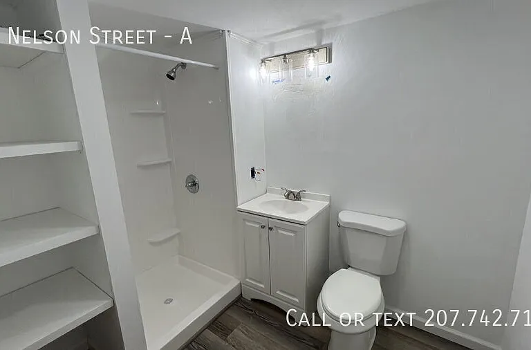 29 Nelson St #A — Photo 4