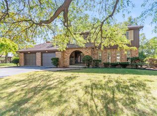 2640 Corinth Rd, Olympia Fields, IL 60461