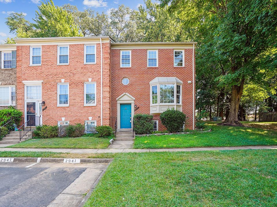 1st image of 2941 Waterford Ct