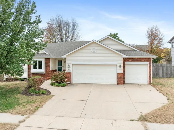 817 E Rushwood Ct, Derby, KS 67037