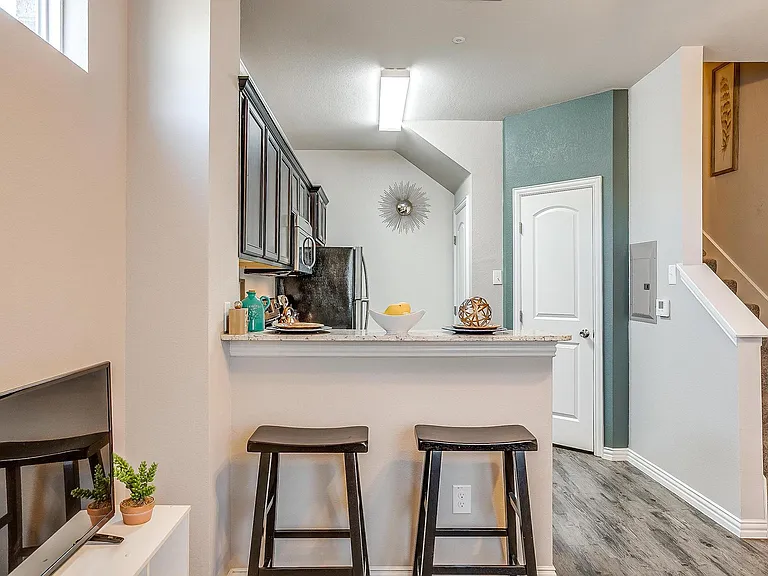 Creekside Townhomes — Photo 31