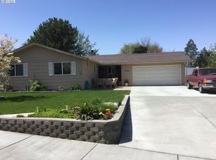 1040 SW 10th Pl, Hermiston, OR 97838