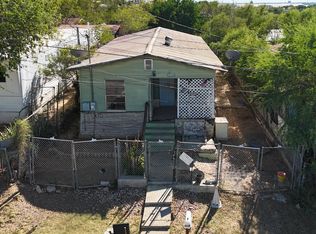 515 E Kearney St, Laredo, TX 78040