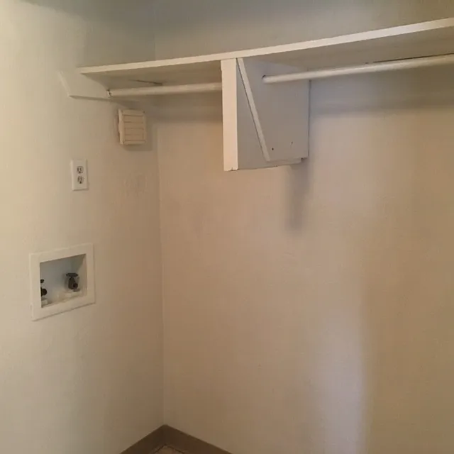 Cute One Bedroom and One Bath. — Photo 4