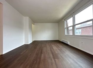 1819 Badger St #6, Green Bay, WI 54303