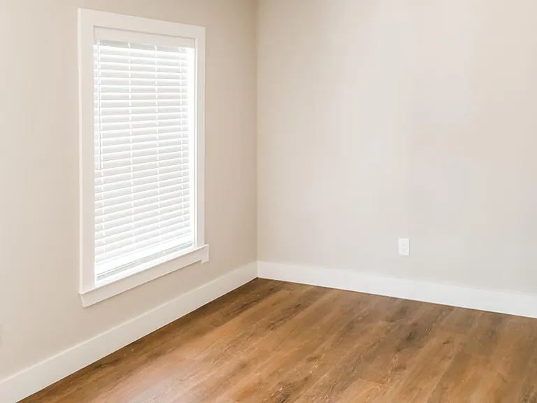 1206 E Carson St #2 — Photo 3
