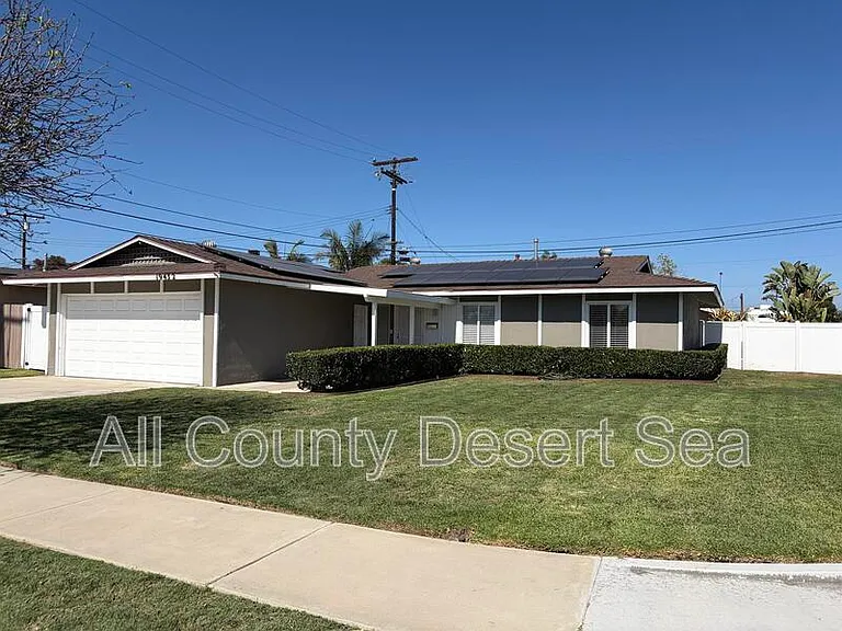 19432 Cindy Ln — Photo 4