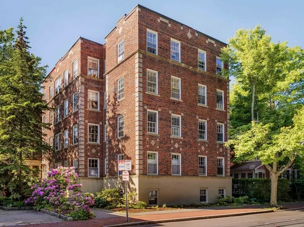 32 Shepard St APT 21, Cambridge, MA 02138