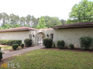 18 Valley Trl, Covington, GA 30014