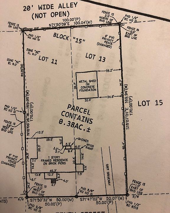 1st image of 211 10th St