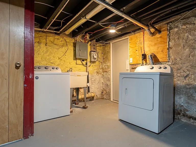 3220 Lyndale Ave — Photo 8