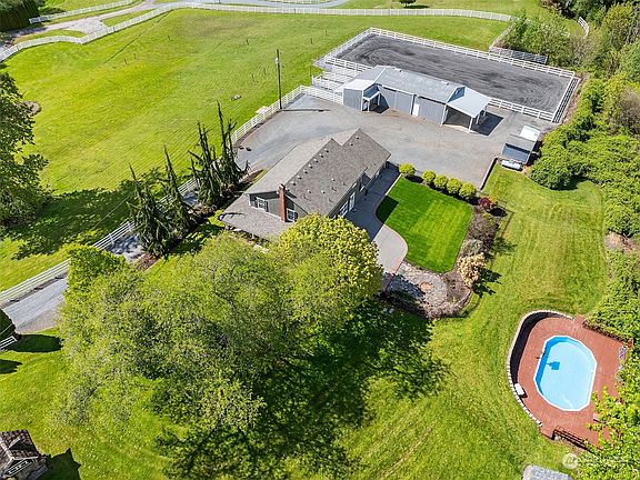 2nd image of 18519 123rd Avenue SE