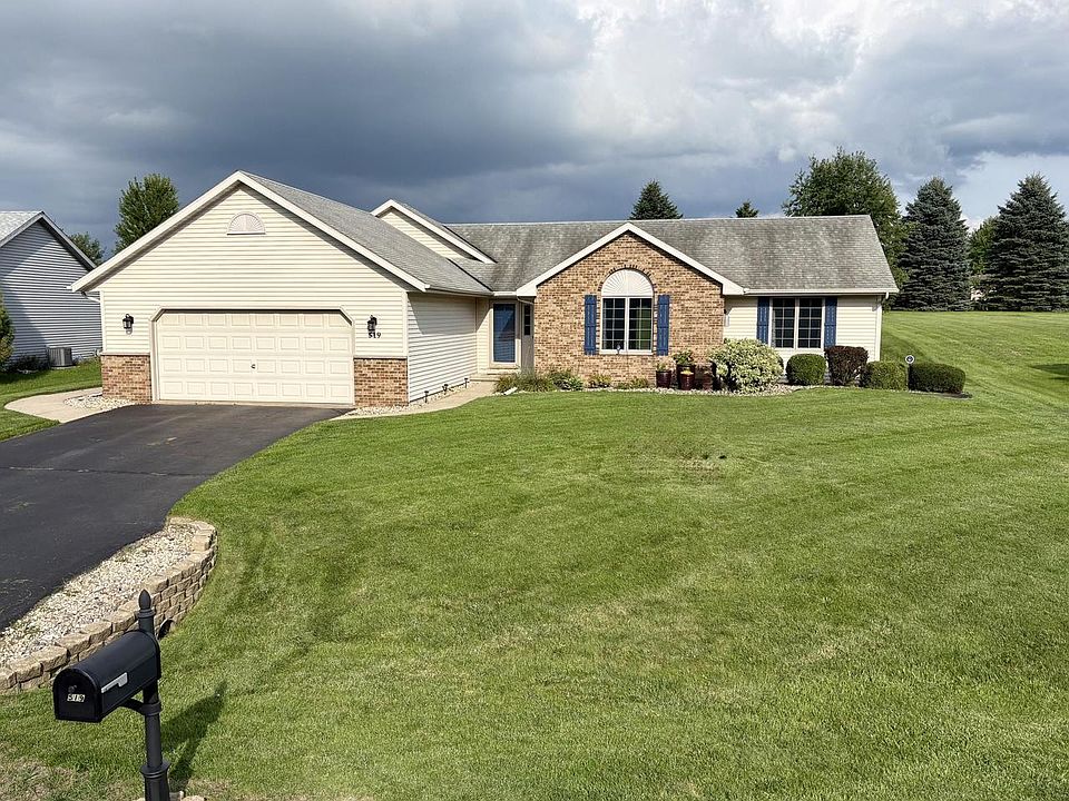 1st image of 519 Danielson DRIVE