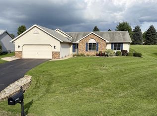 519 Danielson Dr, Darien, WI 53114