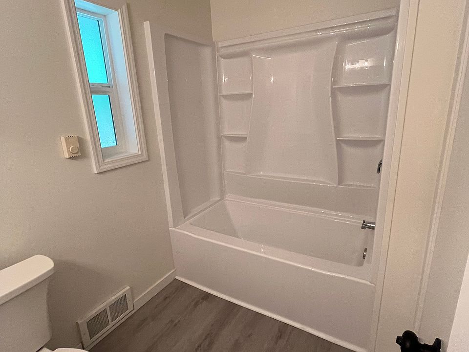 Brand new full size shower and bath