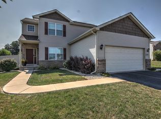 12272 Perry St, Winfield, IN 46307