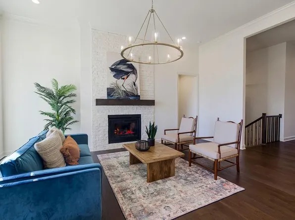 4214 W 158th Ter, Overland Park, KS 66224