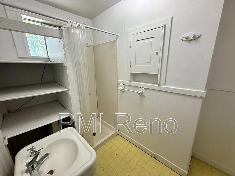 46 W 10th St #5 — Photo 12