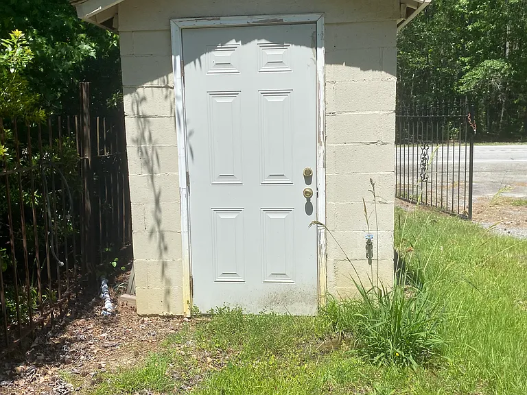 6041 Bluff Rd — Photo 14