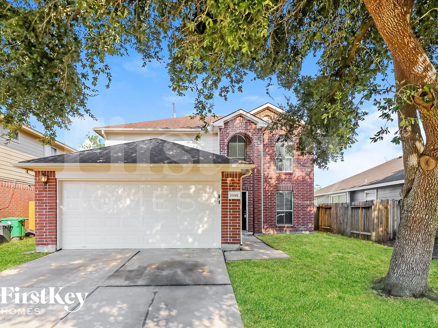 3 bed, 2.5 bath, 1831 sqft, $2,225 — Photo 1
