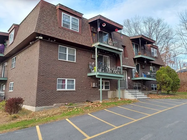 668 Robbins Ave APT 16, Dracut, MA 01826