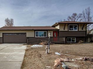 4039 Ridge Dr, Pueblo, CO 81008