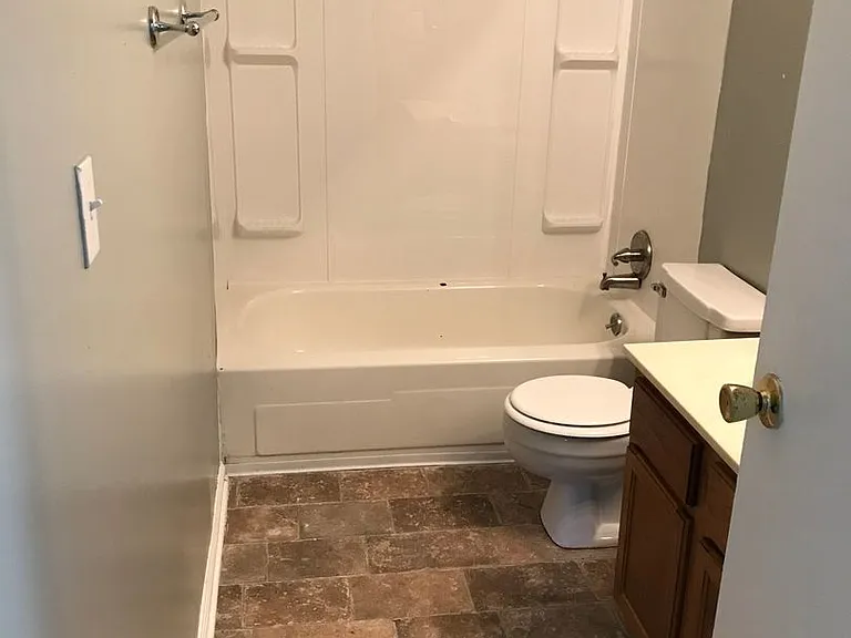 1351 Stephen Foster Dr — Photo 7
