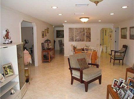 3rd image of 339 Double Diamond Dr