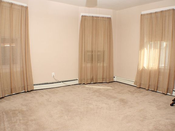 5th image of 40 Hatfield Pl
