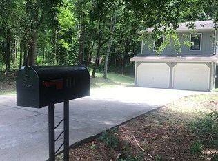 114 Claire Dr, Carrollton, GA 30116