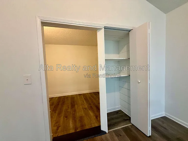 8113 San Jose Manor Dr E #3 — Photo 14