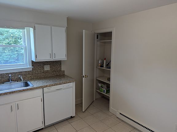 Kitchen / Pantry Closet