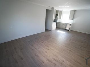 2929 1/2 Van Buren Pl, Los Angeles, CA 90007