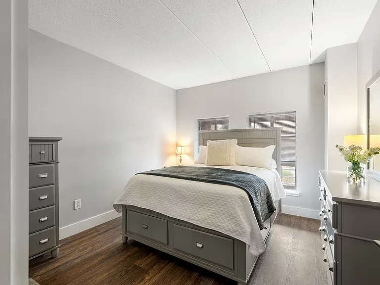 160 Burkhall St #212 — Photo 19