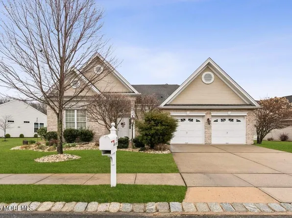 5 Belmont Court, Freehold, NJ 07728