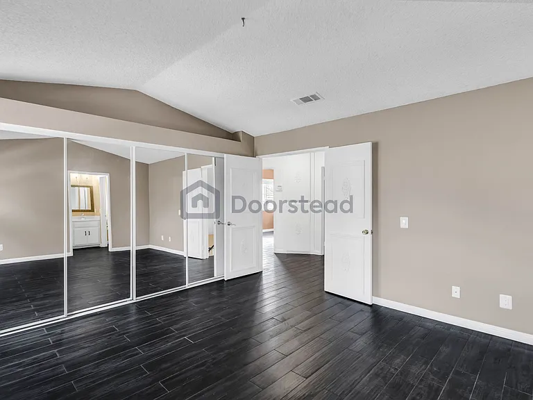 3387 Graywood Ct — Photo 17