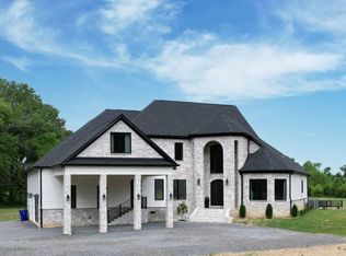 1530 Strawhill Rd SE, Cleveland, TN 37323